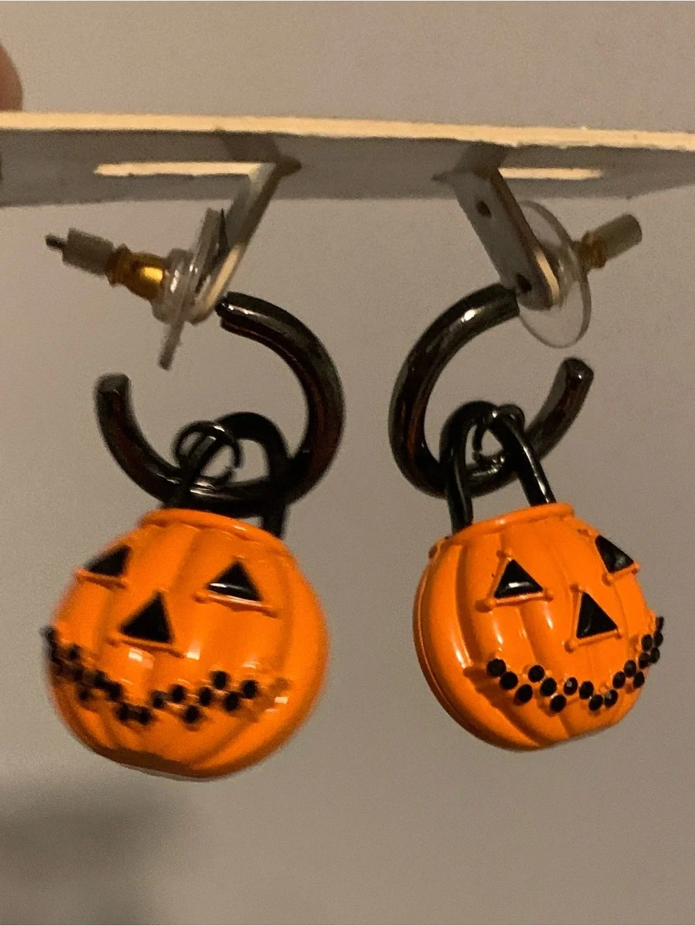 🆕- Orange Pumpkin Jack-O'-Lantern Hoop Earrings for Women